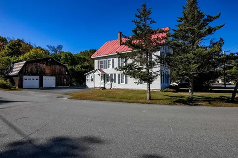 68 Passumpsic Avenue Hartford VT 05088