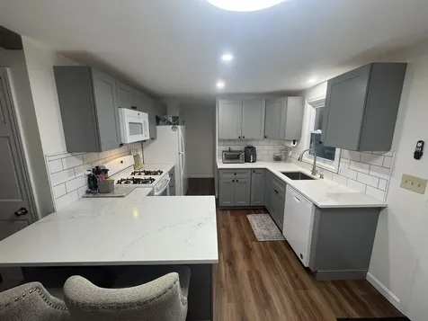 152 Porcupine Circle Salem NH 03079