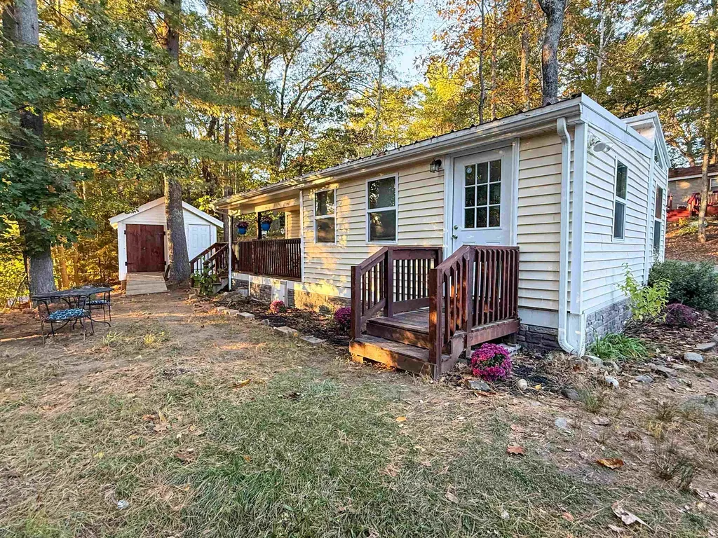 7 Nicholas Circle Danville NH 03819