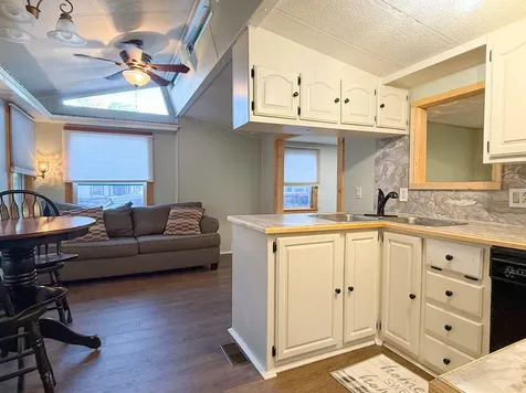7 Nicholas Circle Danville NH 03819
