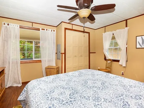 290 Calef Highway Epping NH 03042