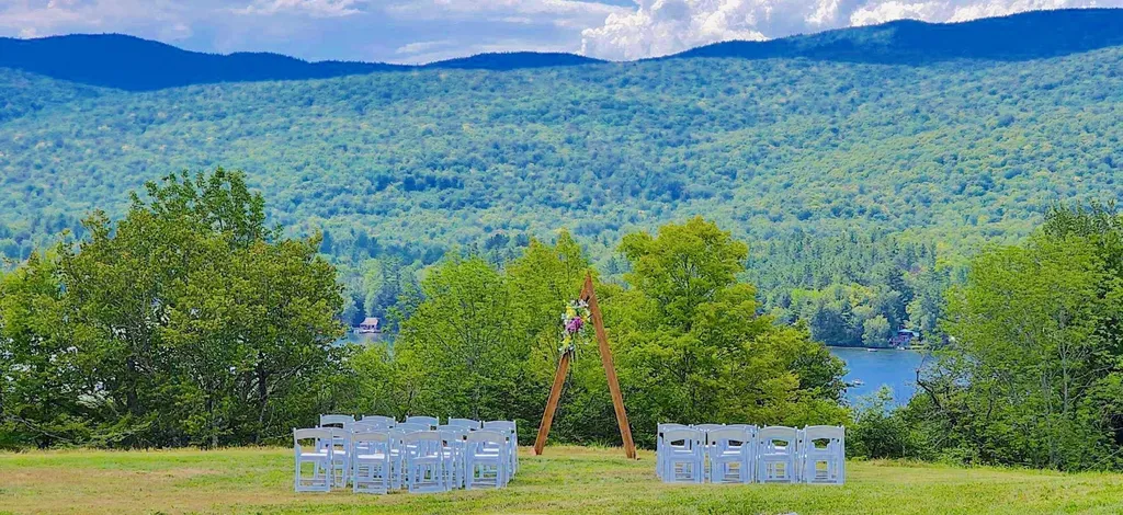 768 Doetown Road Rumney NH 03266