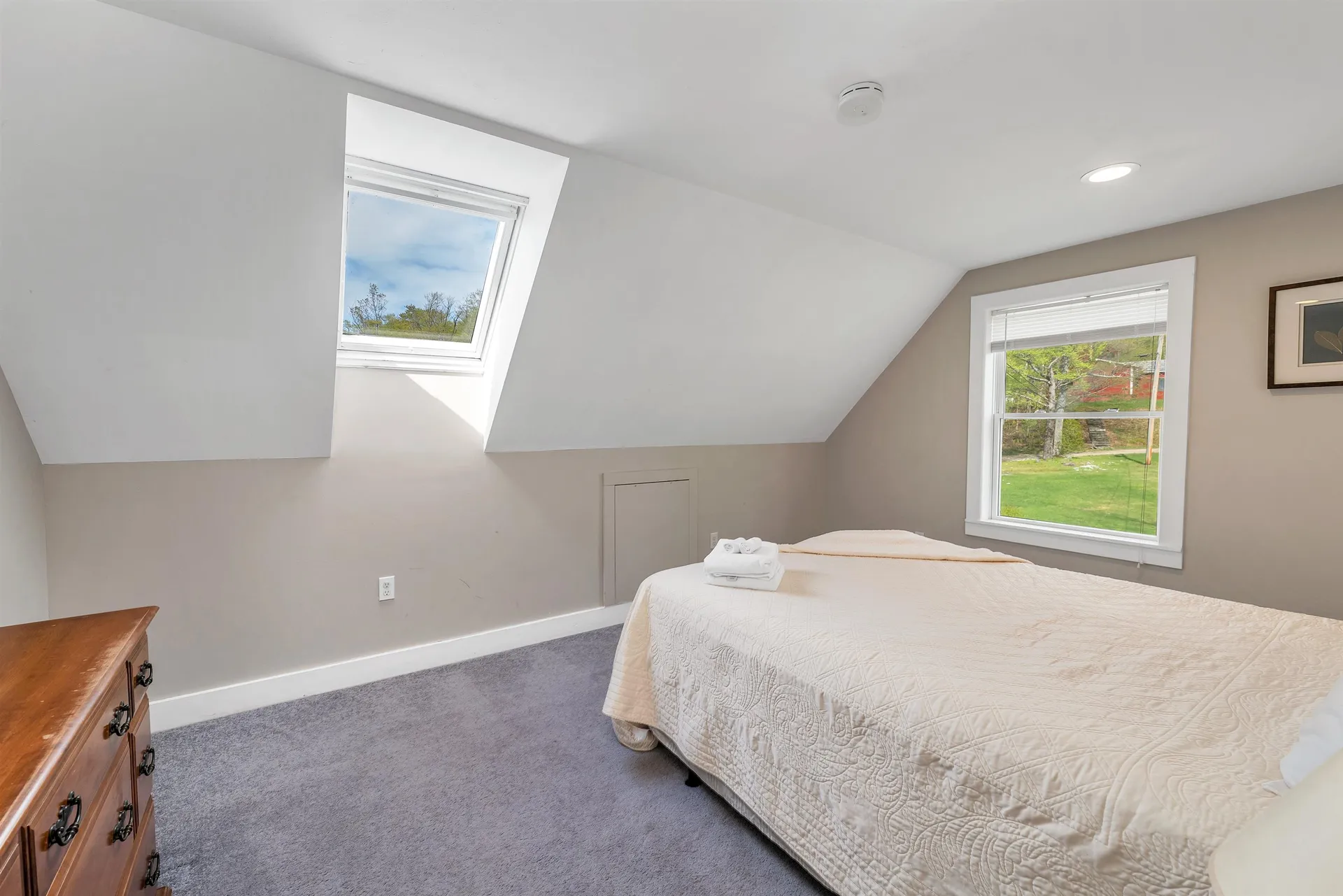 768 Doetown Road Rumney NH 03266