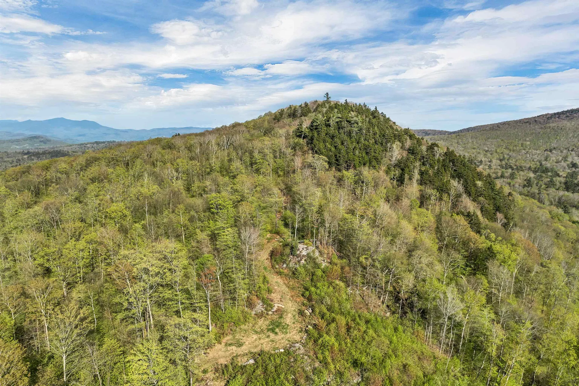 768 Doetown Road Rumney NH 03266