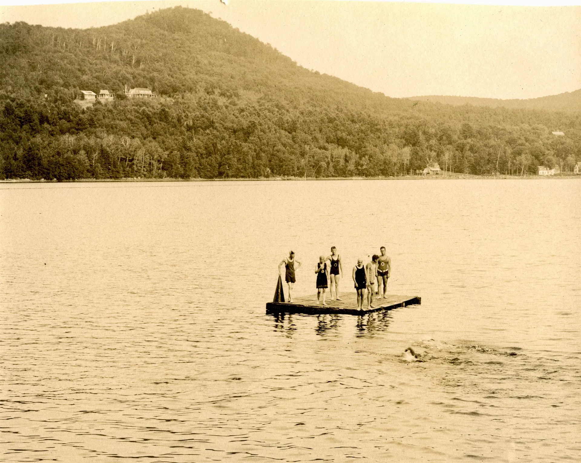 768 Doetown Road Rumney NH 03266