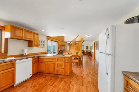 768 Doetown Road Rumney NH 03266