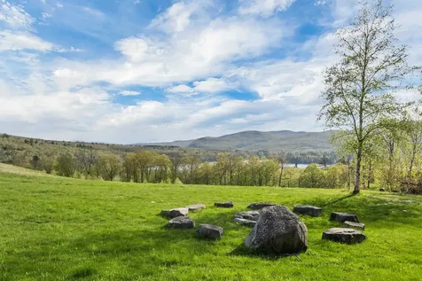 768 Doetown Road Rumney NH 03266