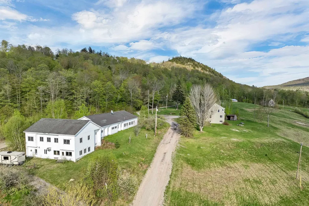 768 Doetown Road Rumney NH 03266