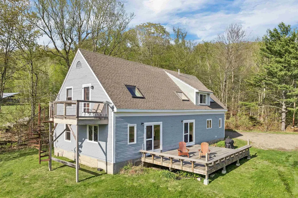 768 Doetown Road Rumney NH 03266