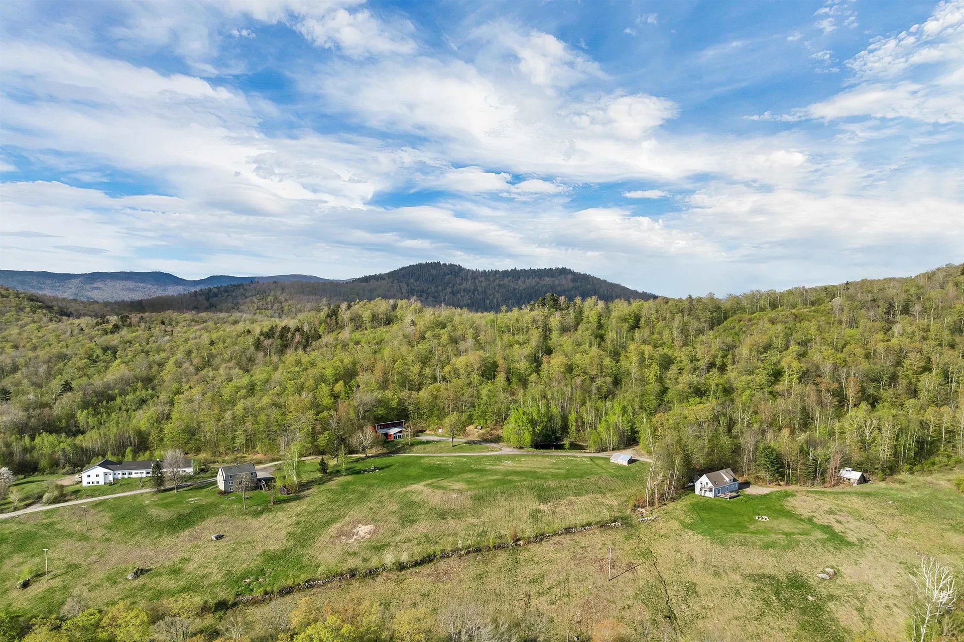 768 Doetown Road Rumney NH 03266