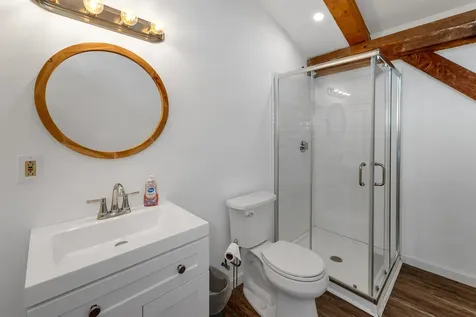 768 Doetown Road Rumney NH 03266