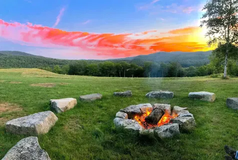 768 Doetown Road Rumney NH 03266