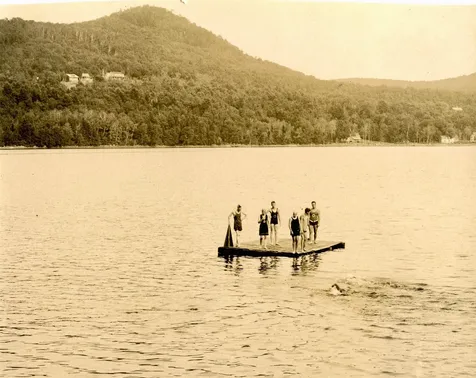 768 Doetown Road Rumney NH 03266