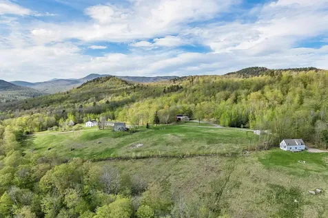 768 Doetown Road Rumney NH 03266