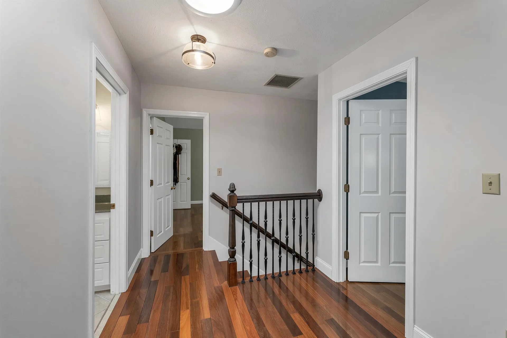 2 Farrwood Drive Hooksett NH 03106