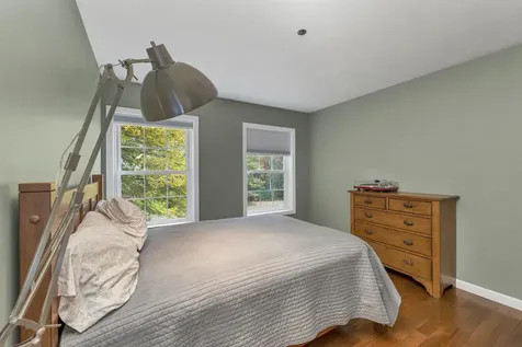 2 Farrwood Drive Hooksett NH 03106