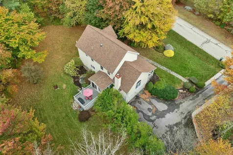 2 Farrwood Drive Hooksett NH 03106