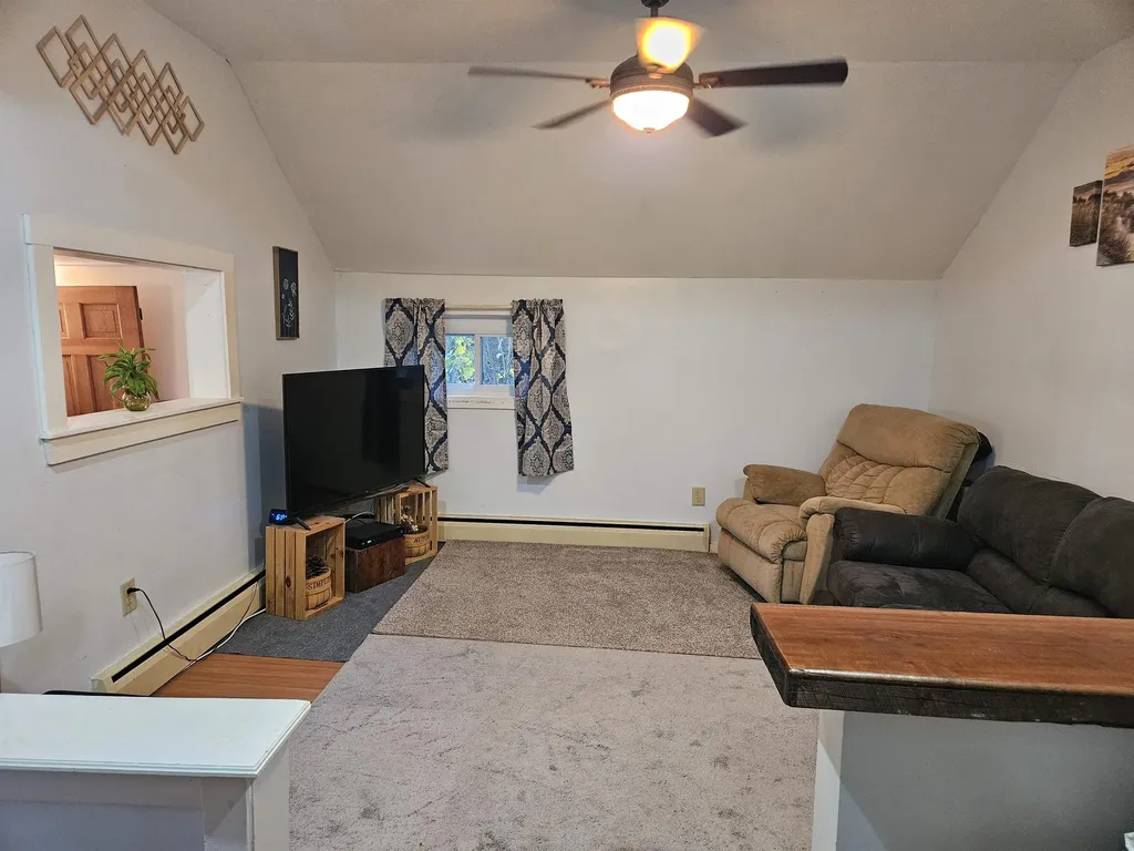 25 Dartmouth Street Claremont NH 03743