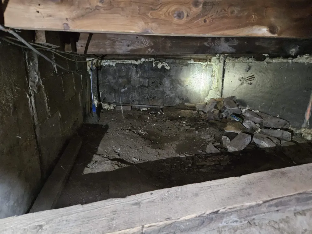 25 Dartmouth Street Claremont NH 03743