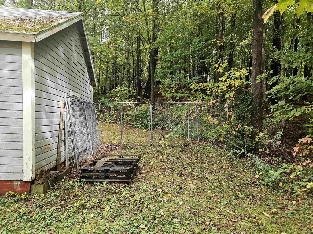 25 Dartmouth Street Claremont NH 03743