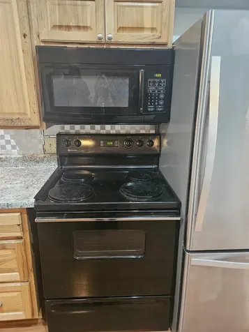 25 Dartmouth Street Claremont NH 03743