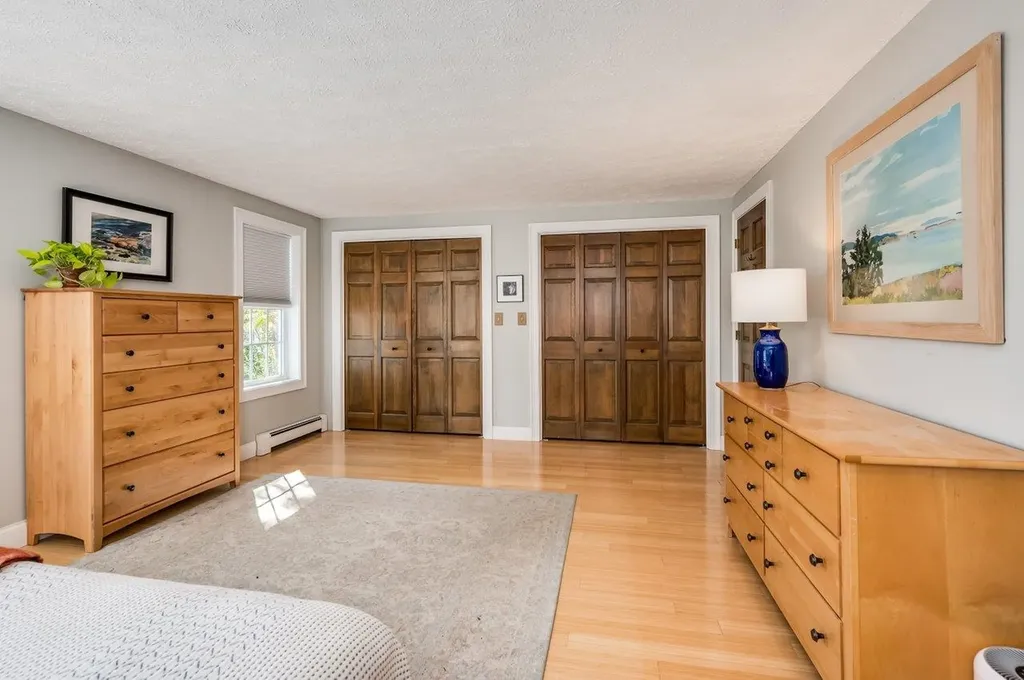 37 Cedar Point Road Durham NH 03824