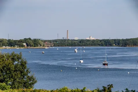 37 Cedar Point Road Durham NH 03824