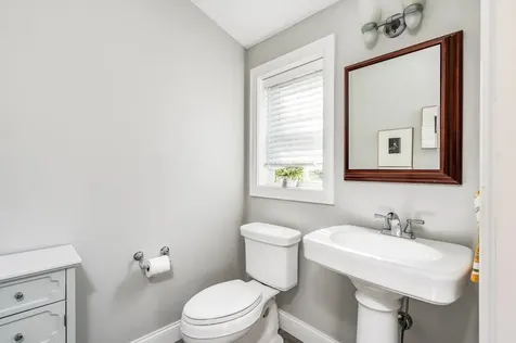 37 Cedar Point Road Durham NH 03824