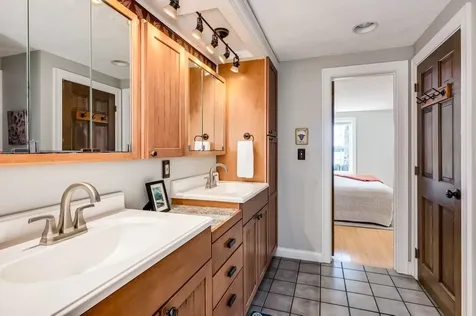 37 Cedar Point Road Durham NH 03824