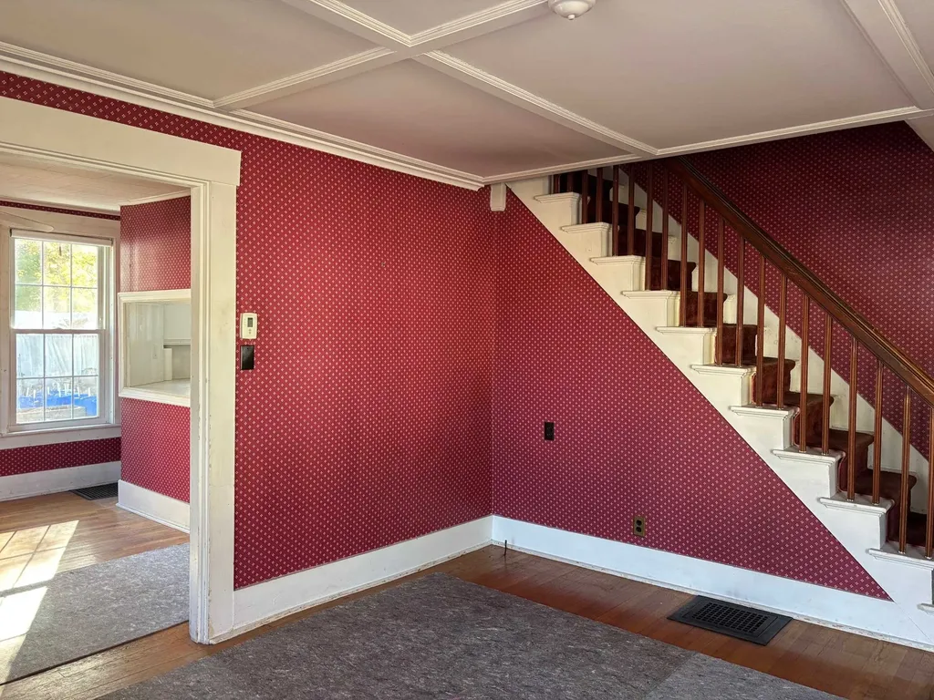 239 Gilford Avenue Laconia NH 03246