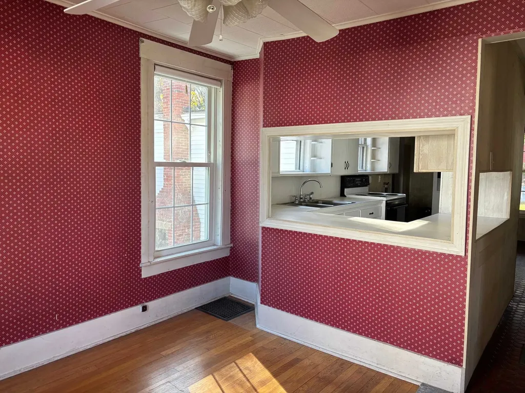 239 Gilford Avenue Laconia NH 03246