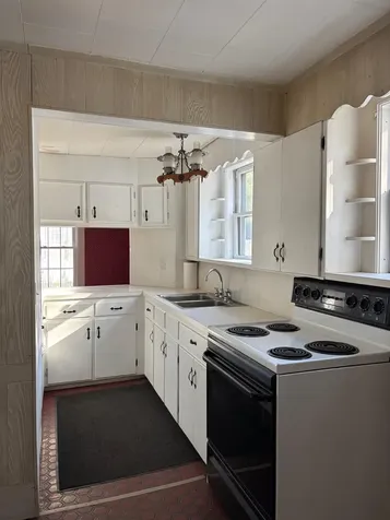 239 Gilford Avenue Laconia NH 03246