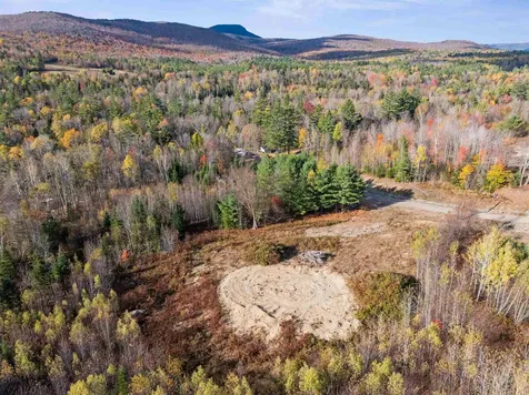 8 Walther Way Stratford NH 03590