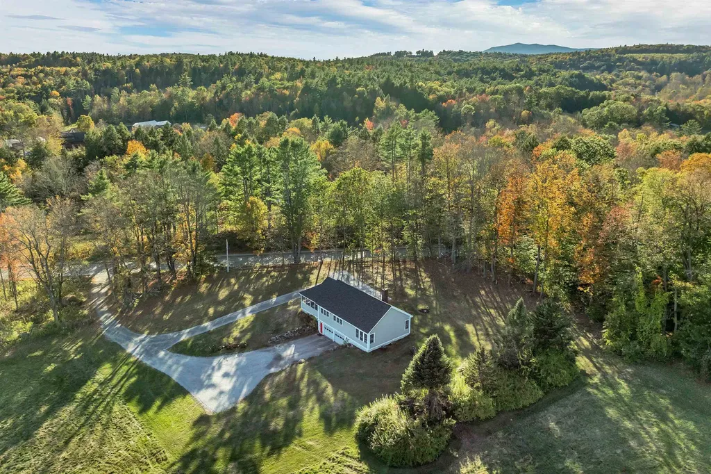 227 Union Street Peterborough NH 03458