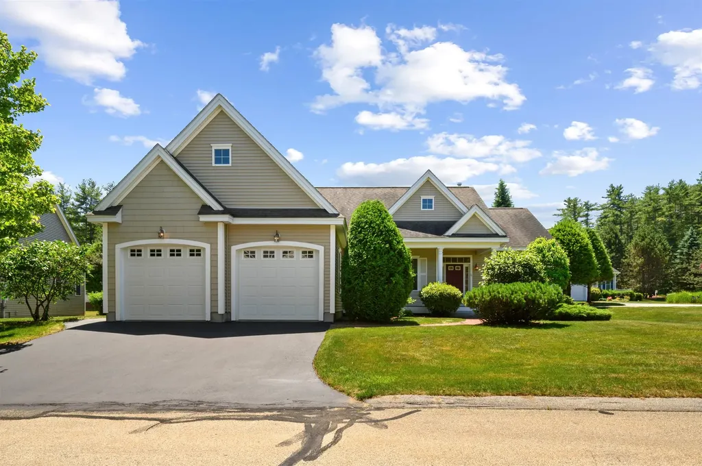 4 Appleton Way Amherst NH 03031