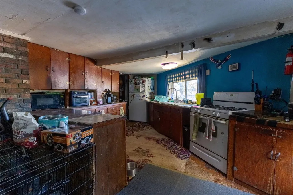 219 Crescent Lake Road Acworth NH 03773