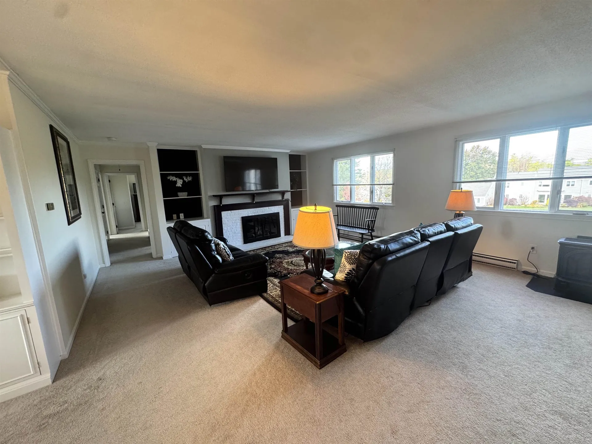 26 Hilltop Place New London NH 03257