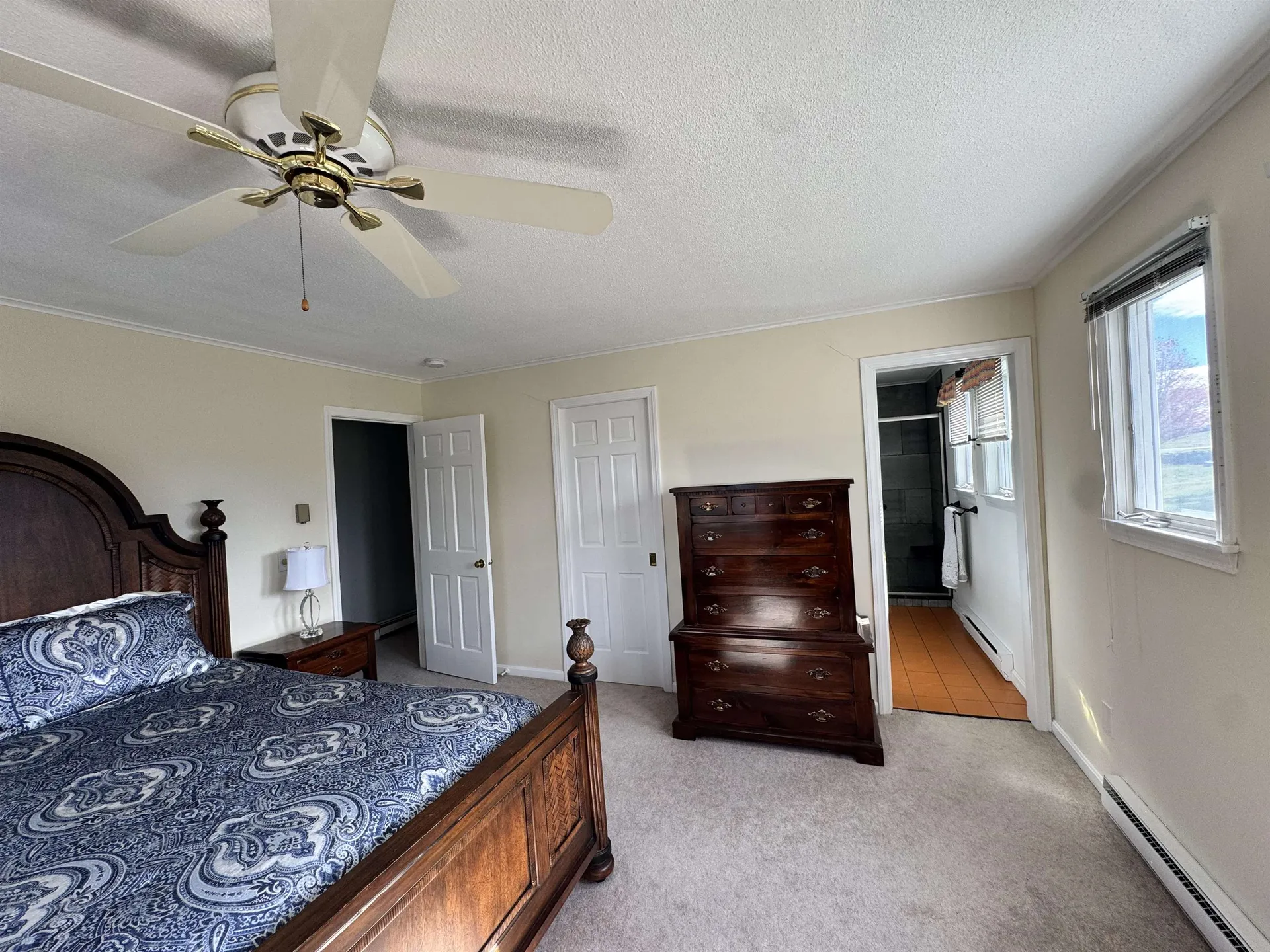 26 Hilltop Place New London NH 03257