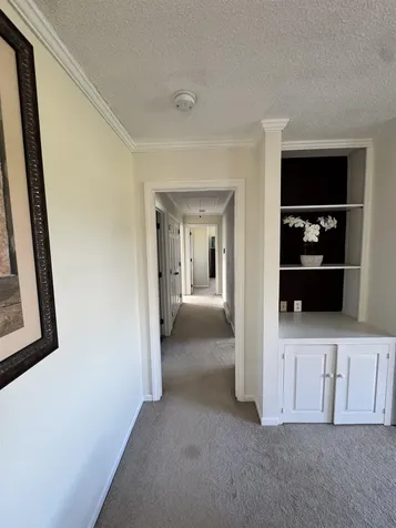 26 Hilltop Place New London NH 03257