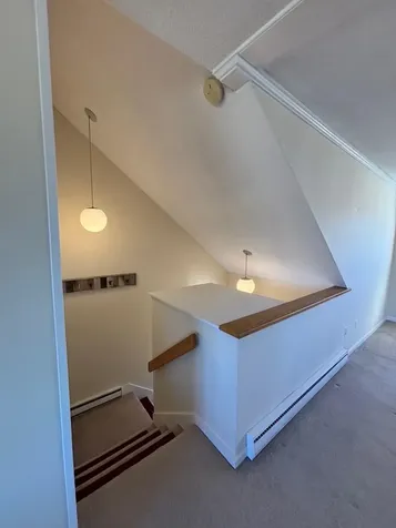 26 Hilltop Place New London NH 03257