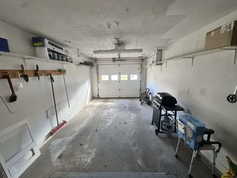 26 Hilltop Place New London NH 03257