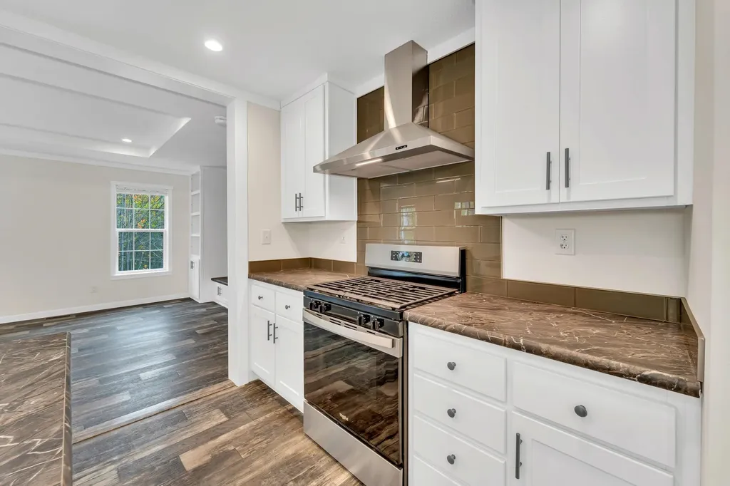 118 Champion Hill Road Effingham NH 03882