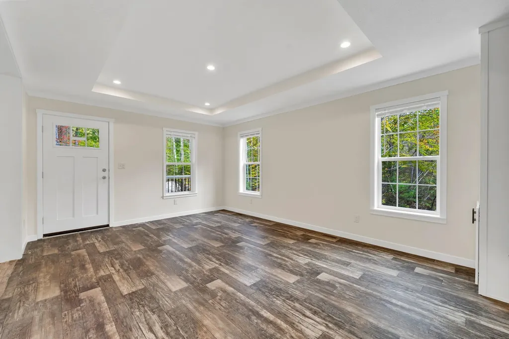 118 Champion Hill Road Effingham NH 03882