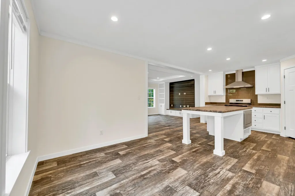 118 Champion Hill Road Effingham NH 03882