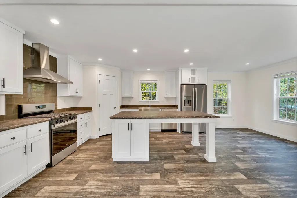 118 Champion Hill Road Effingham NH 03882