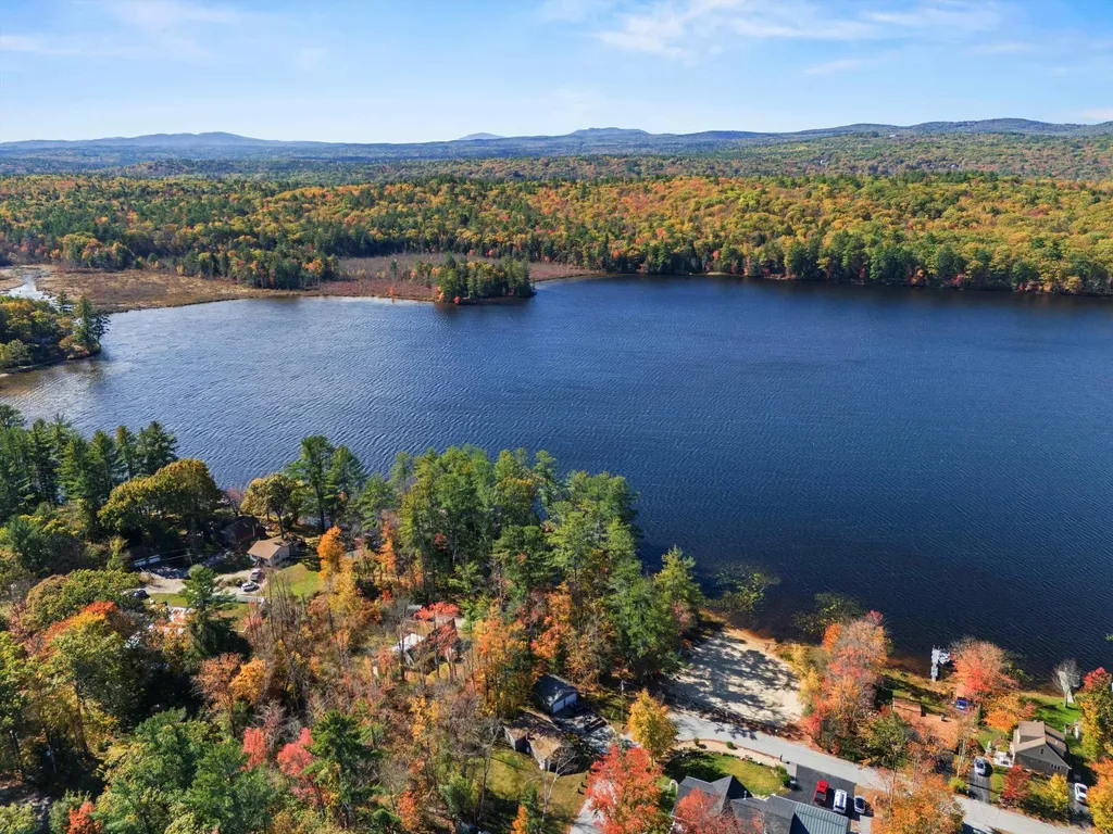 16 Gorham Drive Dunbarton NH 03046