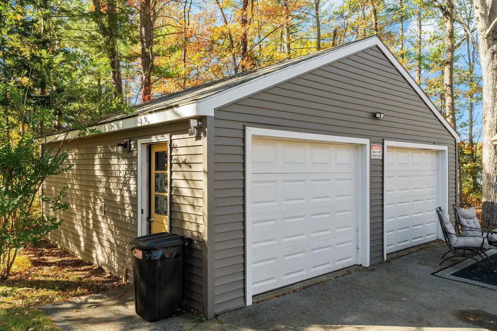 16 Gorham Drive Dunbarton NH 03046