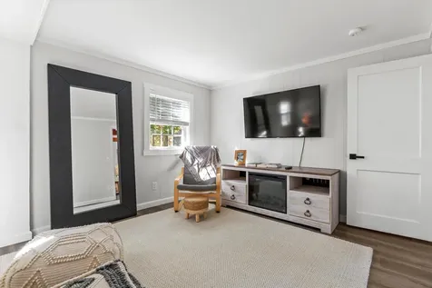 16 Gorham Drive Dunbarton NH 03046