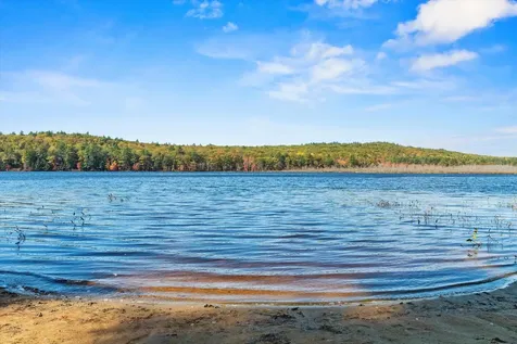 16 Gorham Drive Dunbarton NH 03046