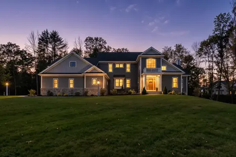 71 Shipwright Way Newington NH 03801